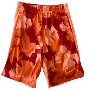 Nike Boy’s Dri-Fit Orange and Red Camouflage Athletic Shorts size medium